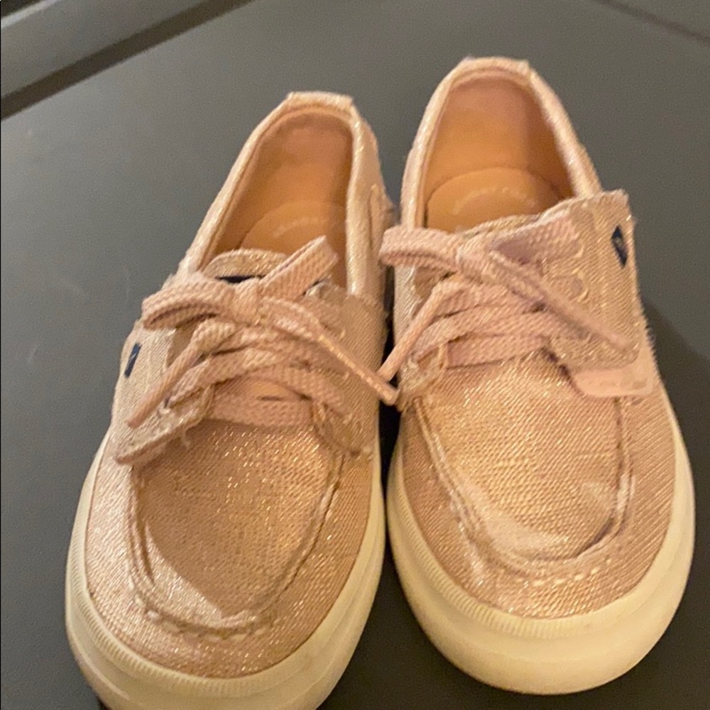 Toddler shoes